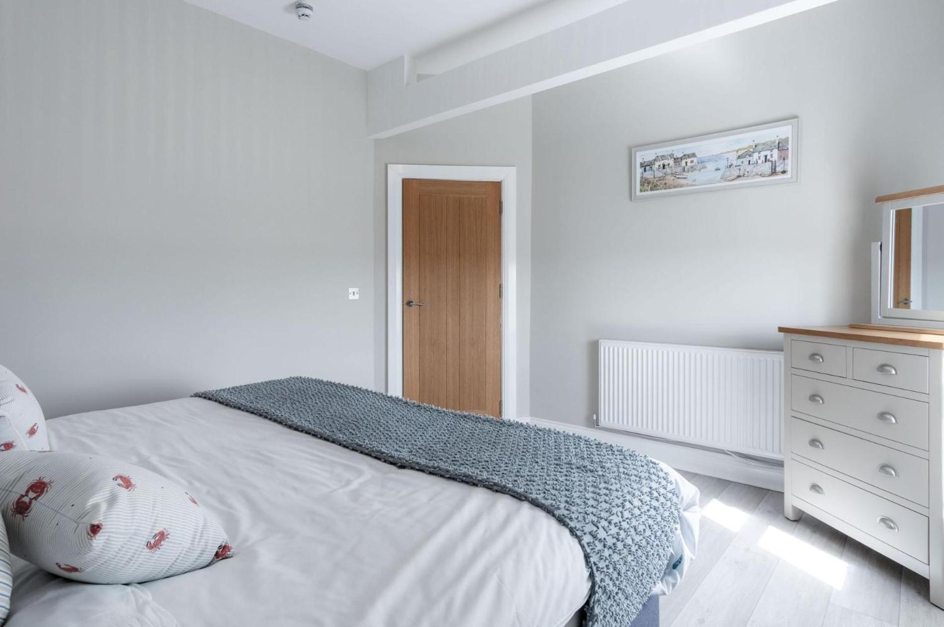 Beach Haven Hideout - 2 Bedroom - Milford Haven Bagian luar foto