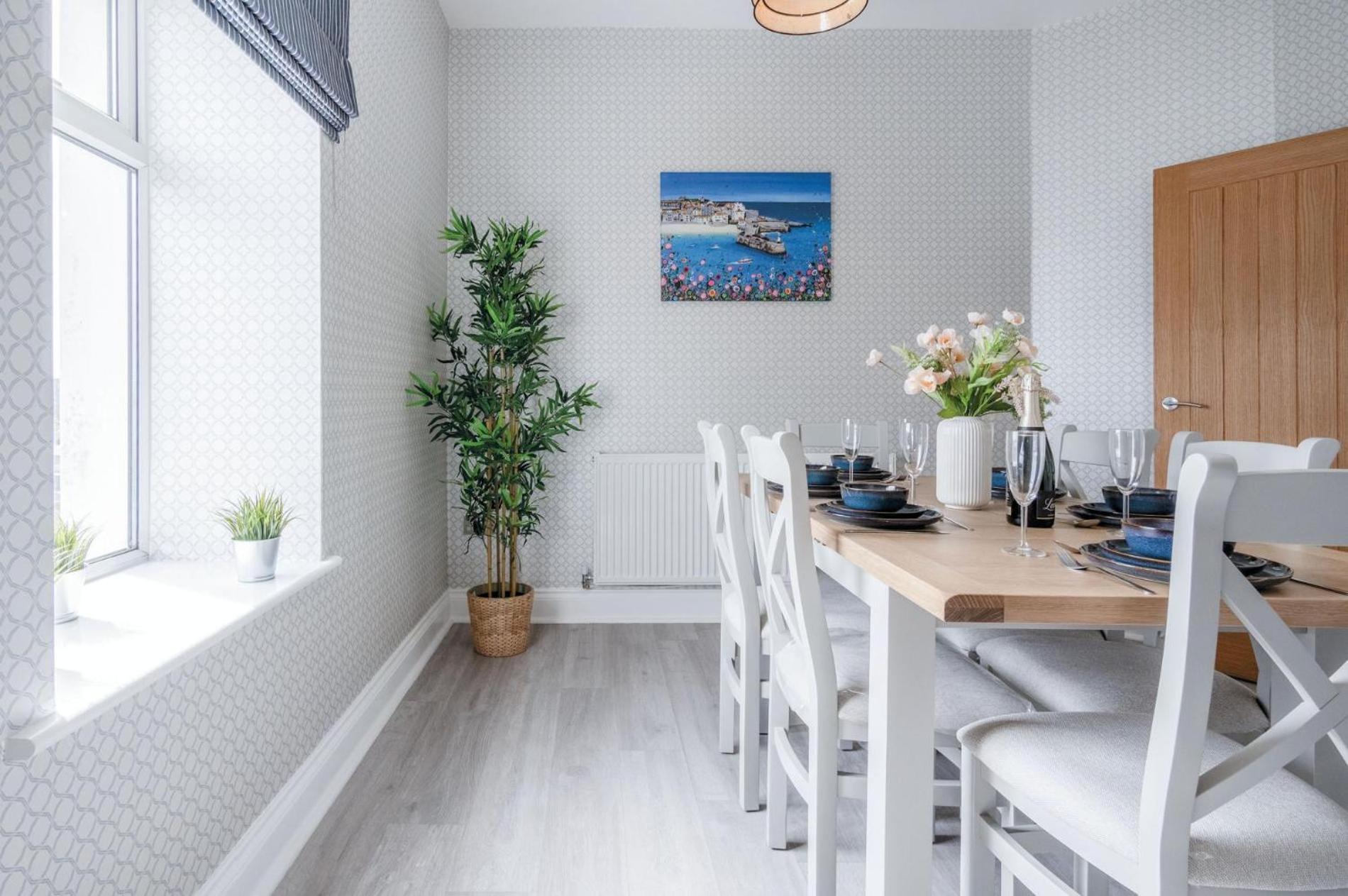 Beach Haven Hideout - 2 Bedroom - Milford Haven Bagian luar foto